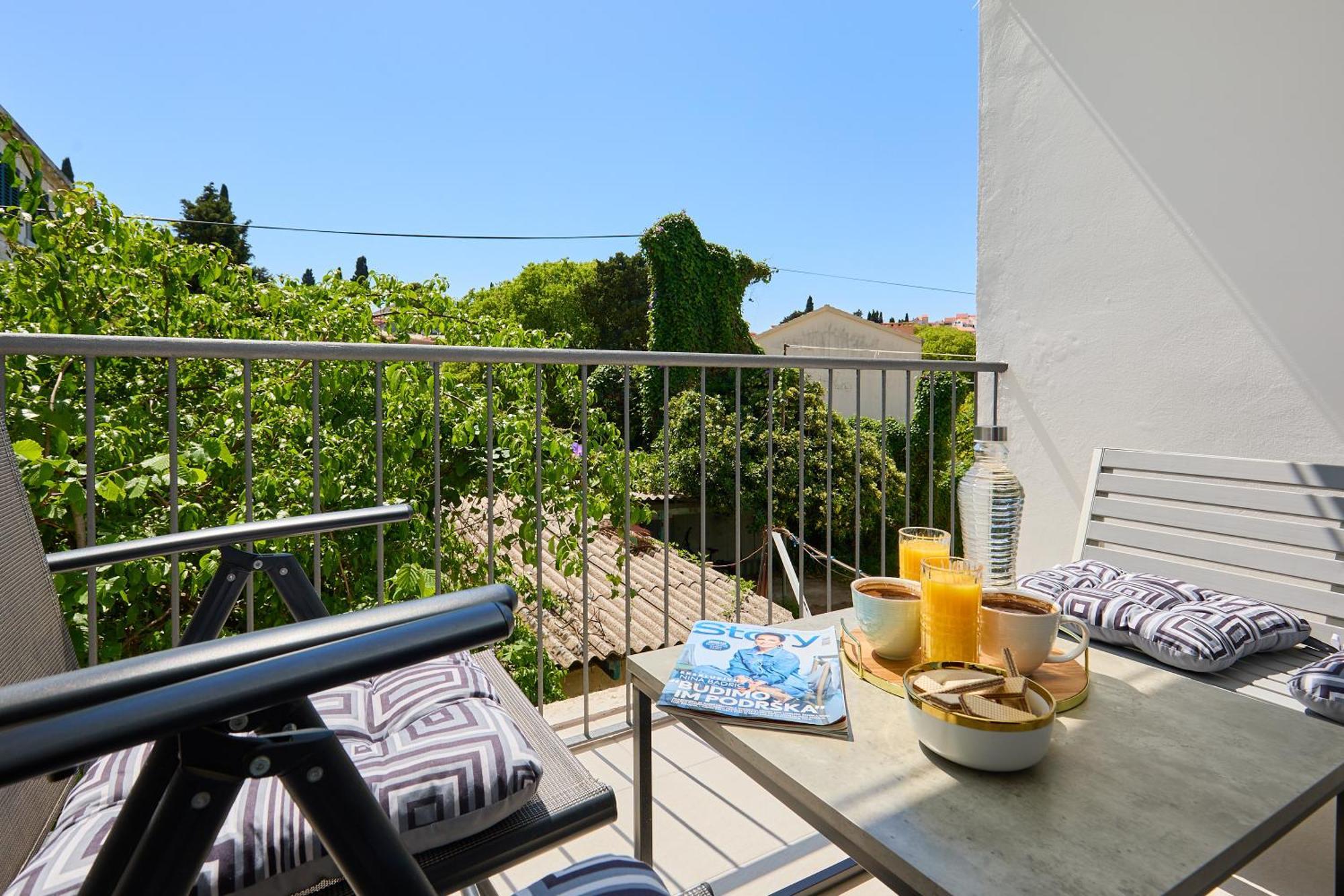Appartement Golden Rose - Walking Distance 1 Km From Old Town *